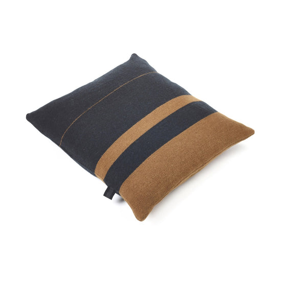 Oscar Black Stripe kussenhoes 63x63