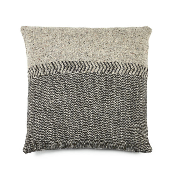 Jules Black Herringbone kussenhoes 63x63